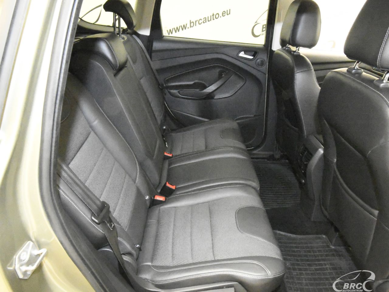 Ford Kuga | 9