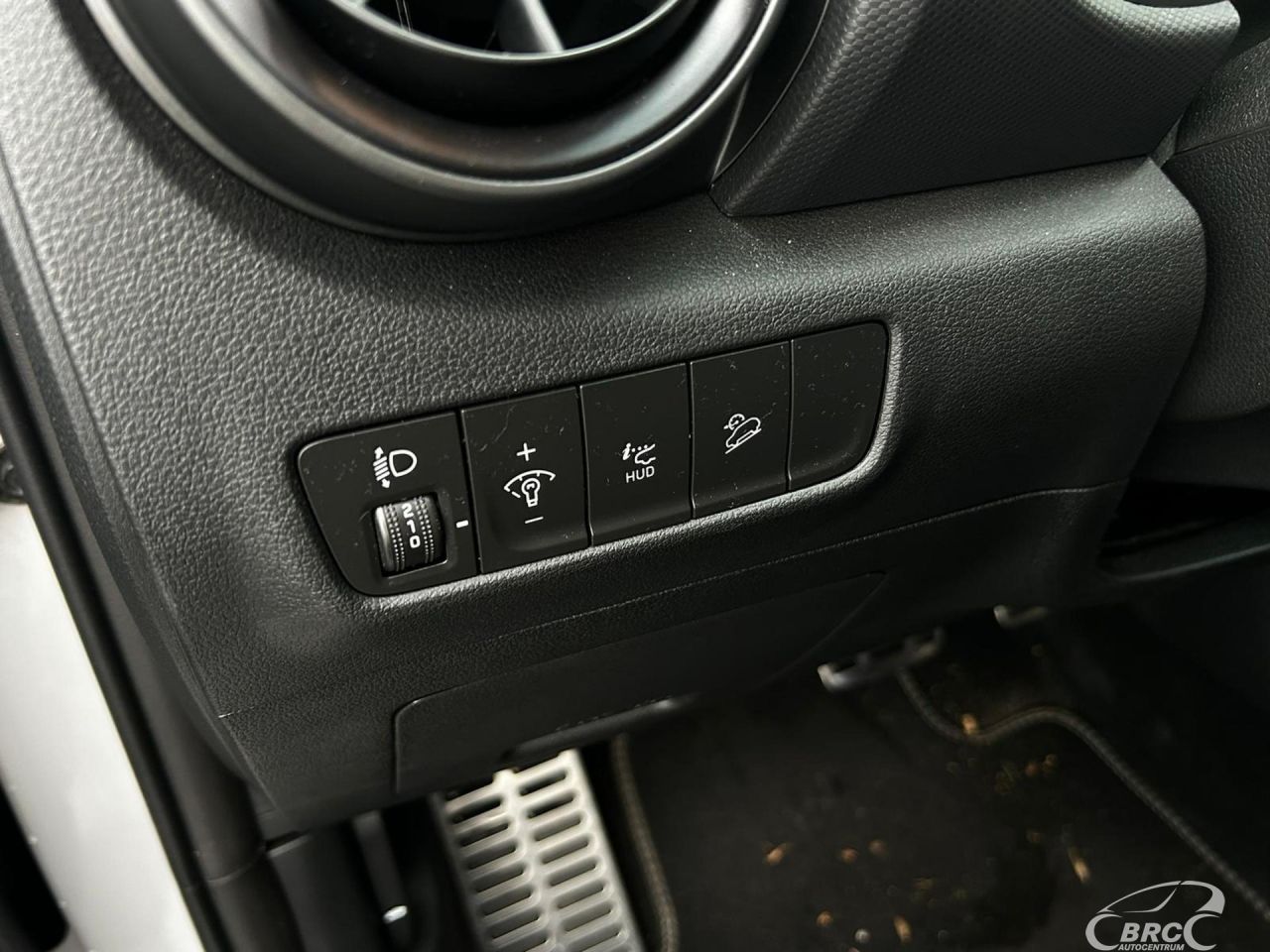 Hyundai Kona | 22