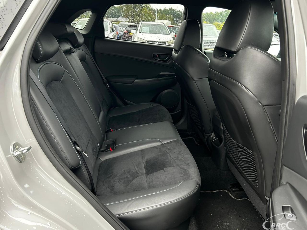 Hyundai Kona | 12