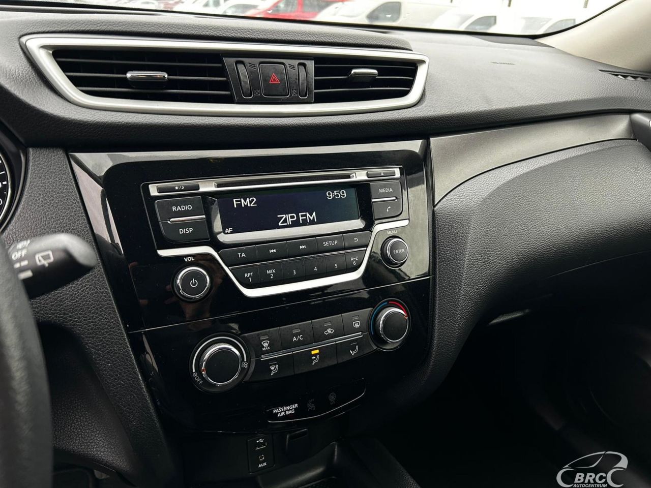 Nissan X-Trail | 16