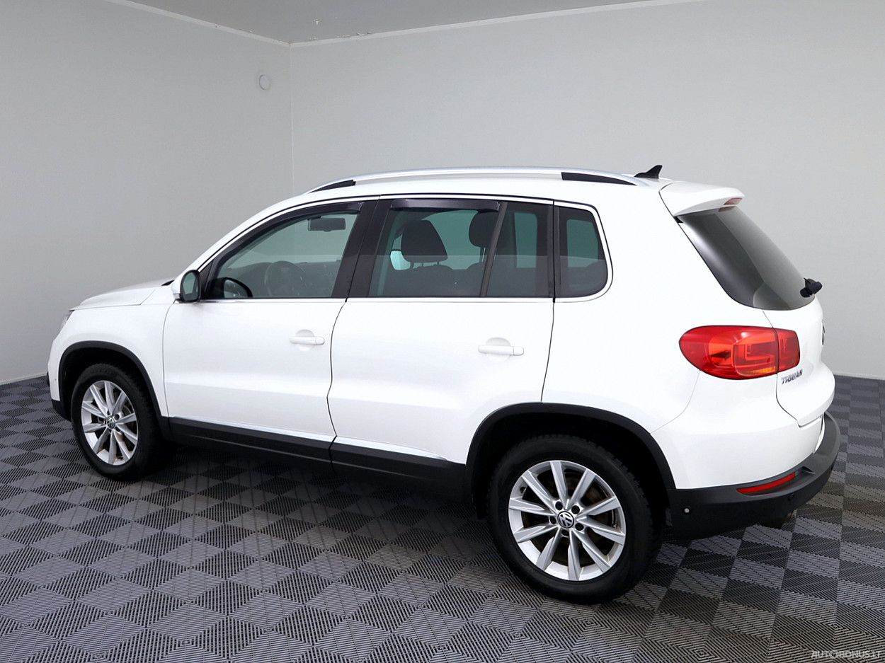 Volkswagen Tiguan | 3