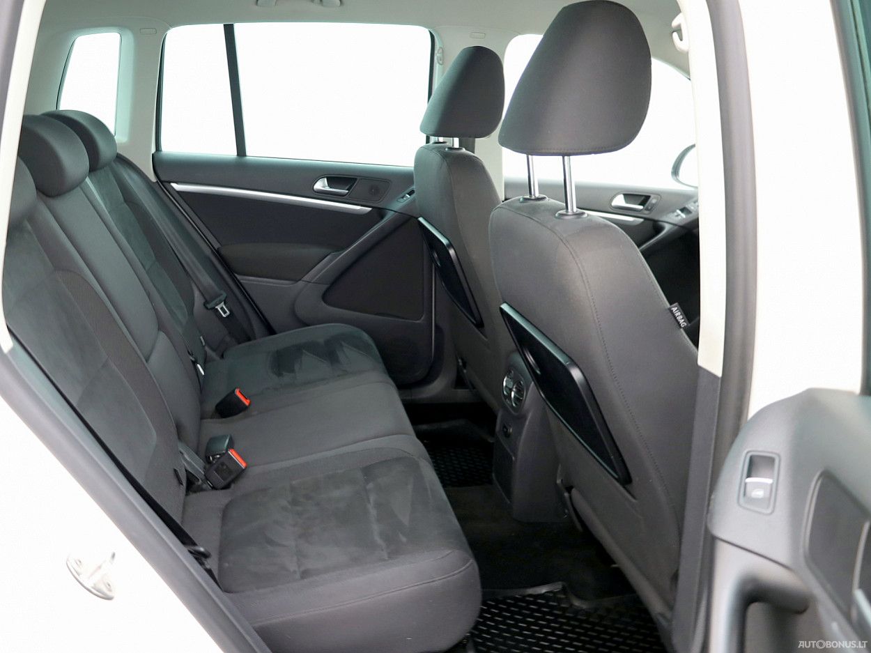 Volkswagen Tiguan | 6