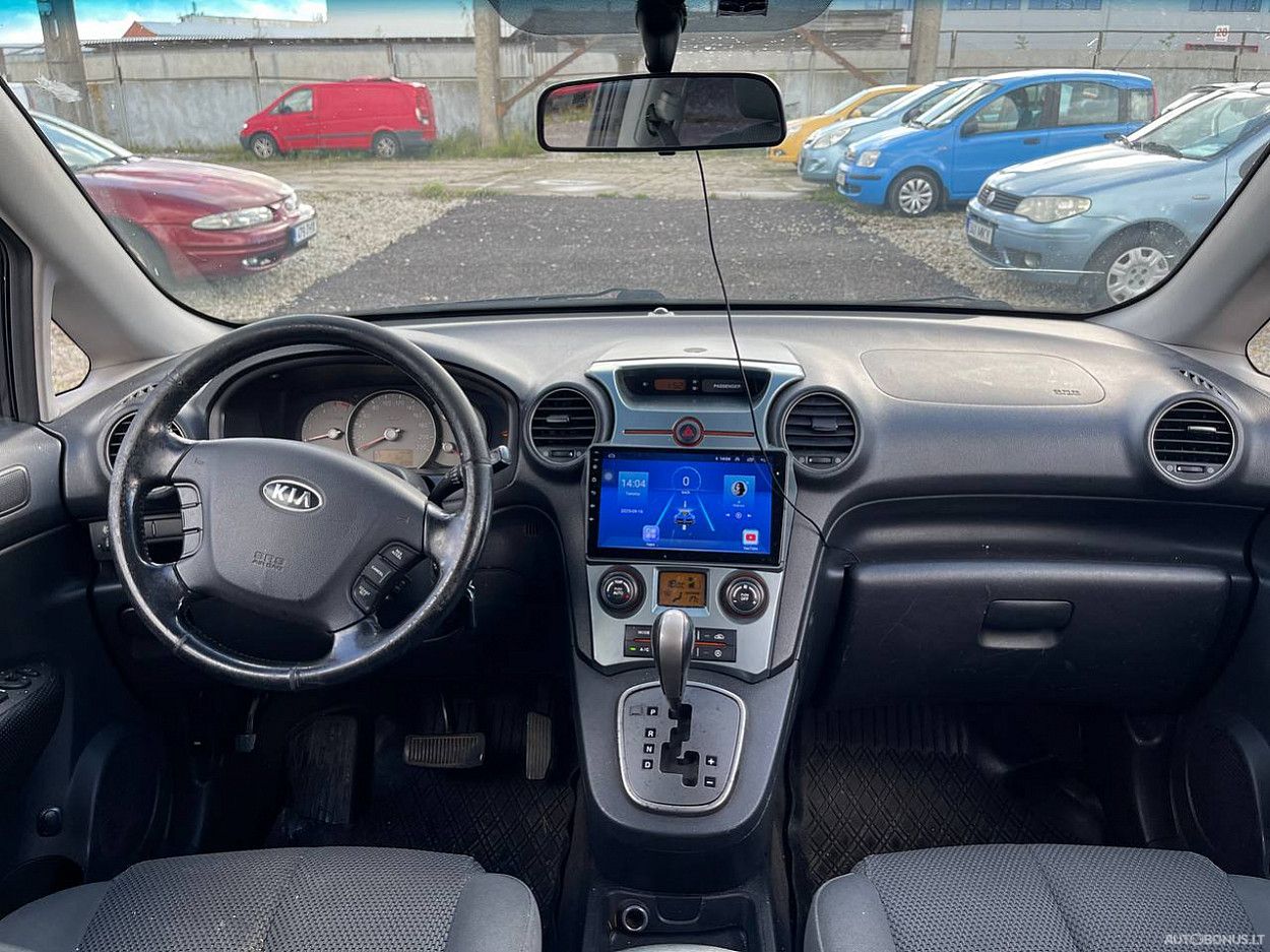 Kia Carens | 7