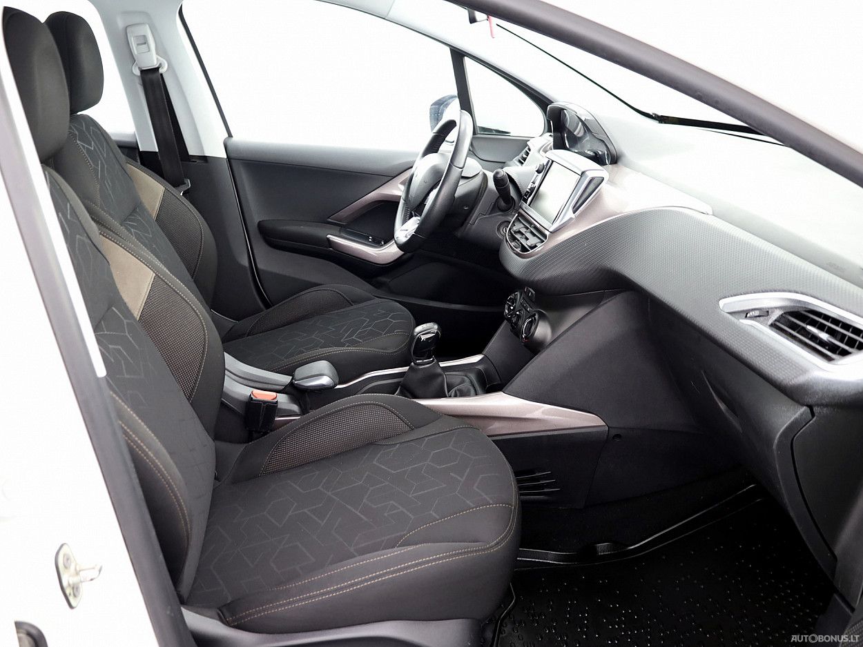 Peugeot 2008 | 5