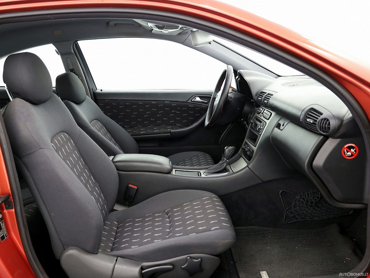 Mercedes-Benz C220 | 5