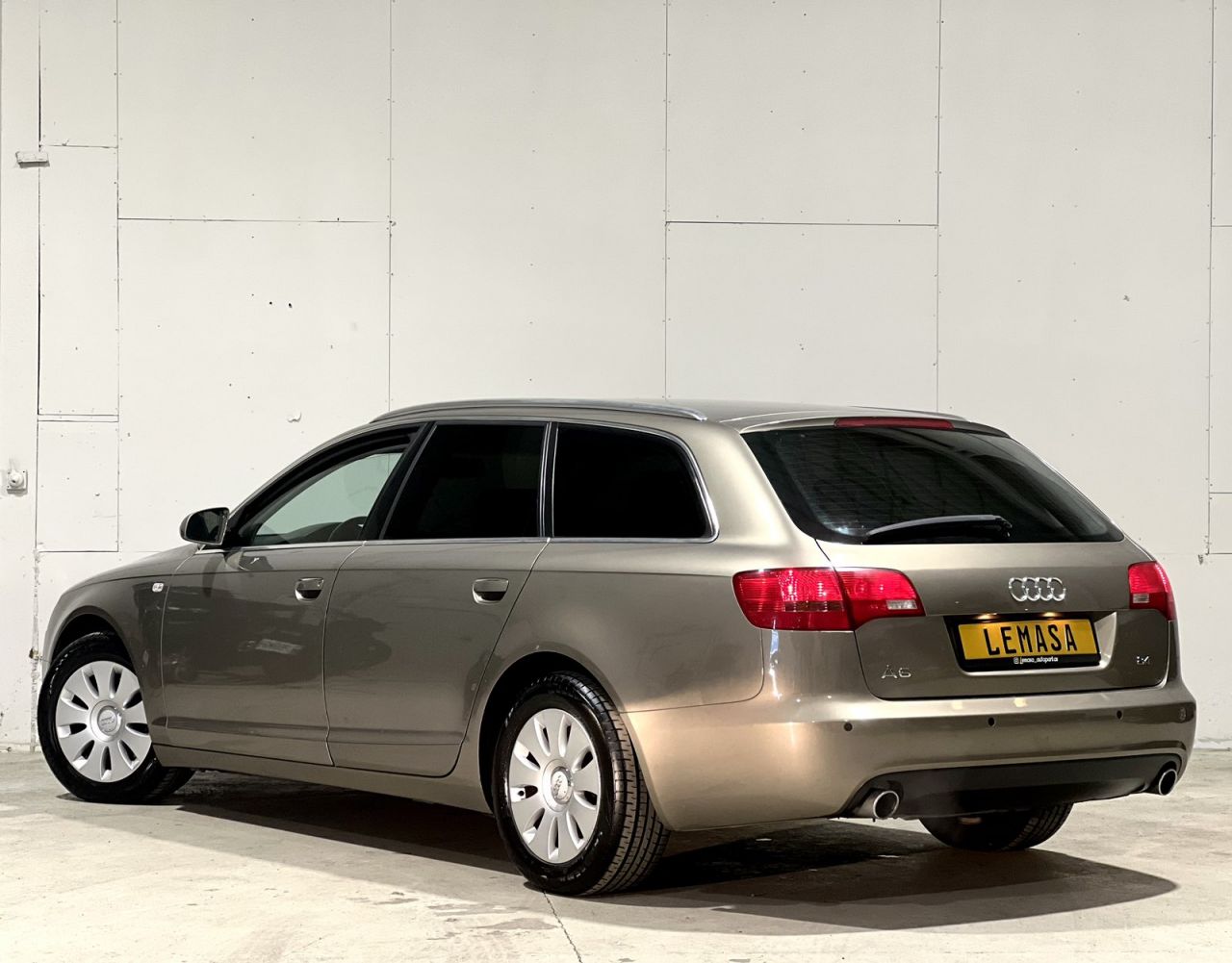 Audi A6 | 3