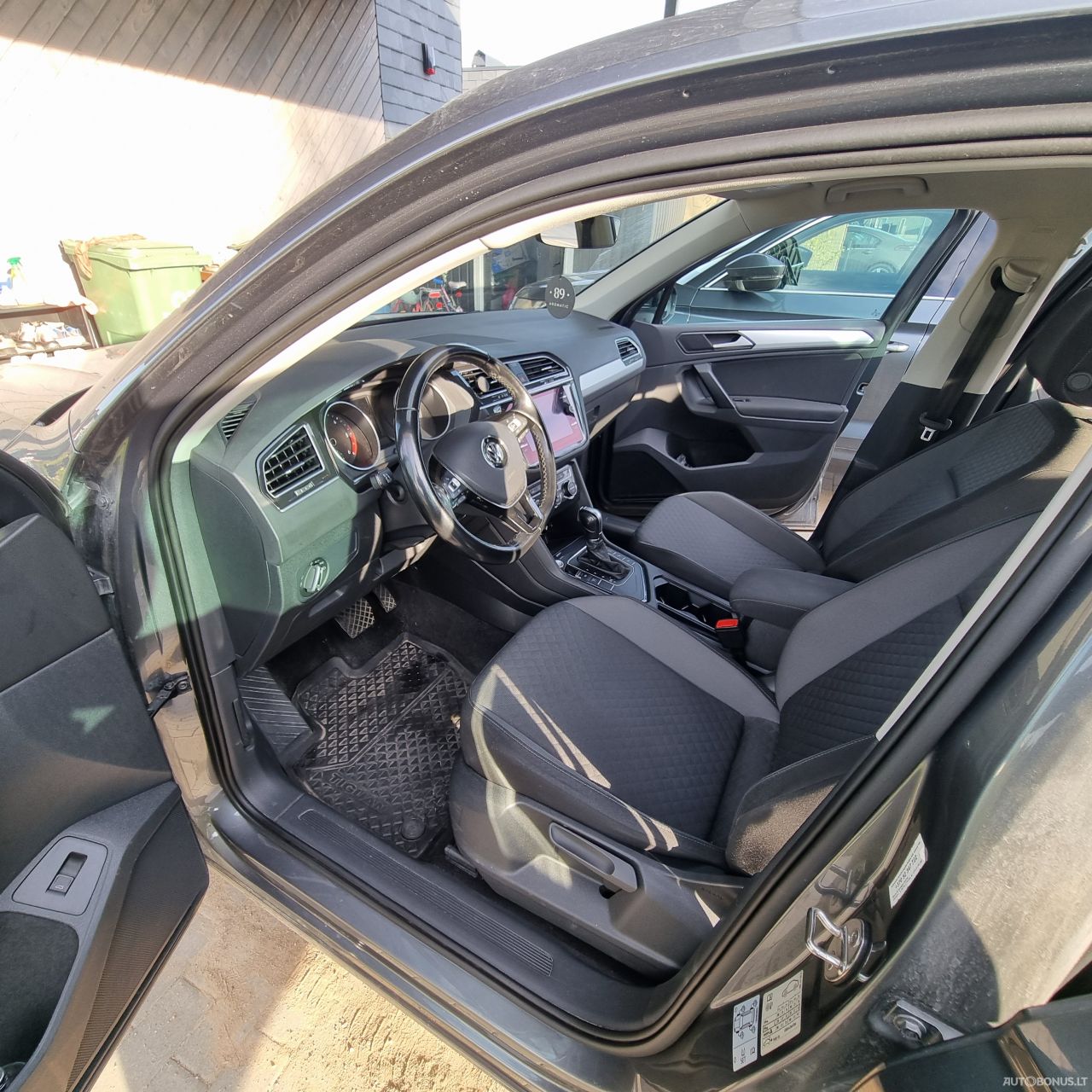 Volkswagen Tiguan | 11