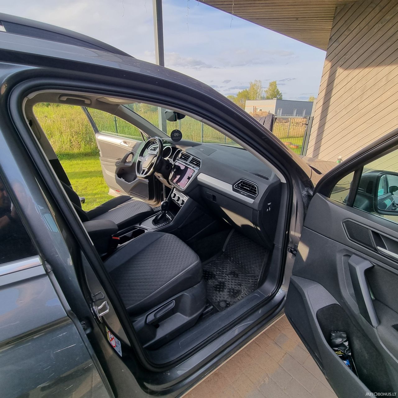 Volkswagen Tiguan | 13