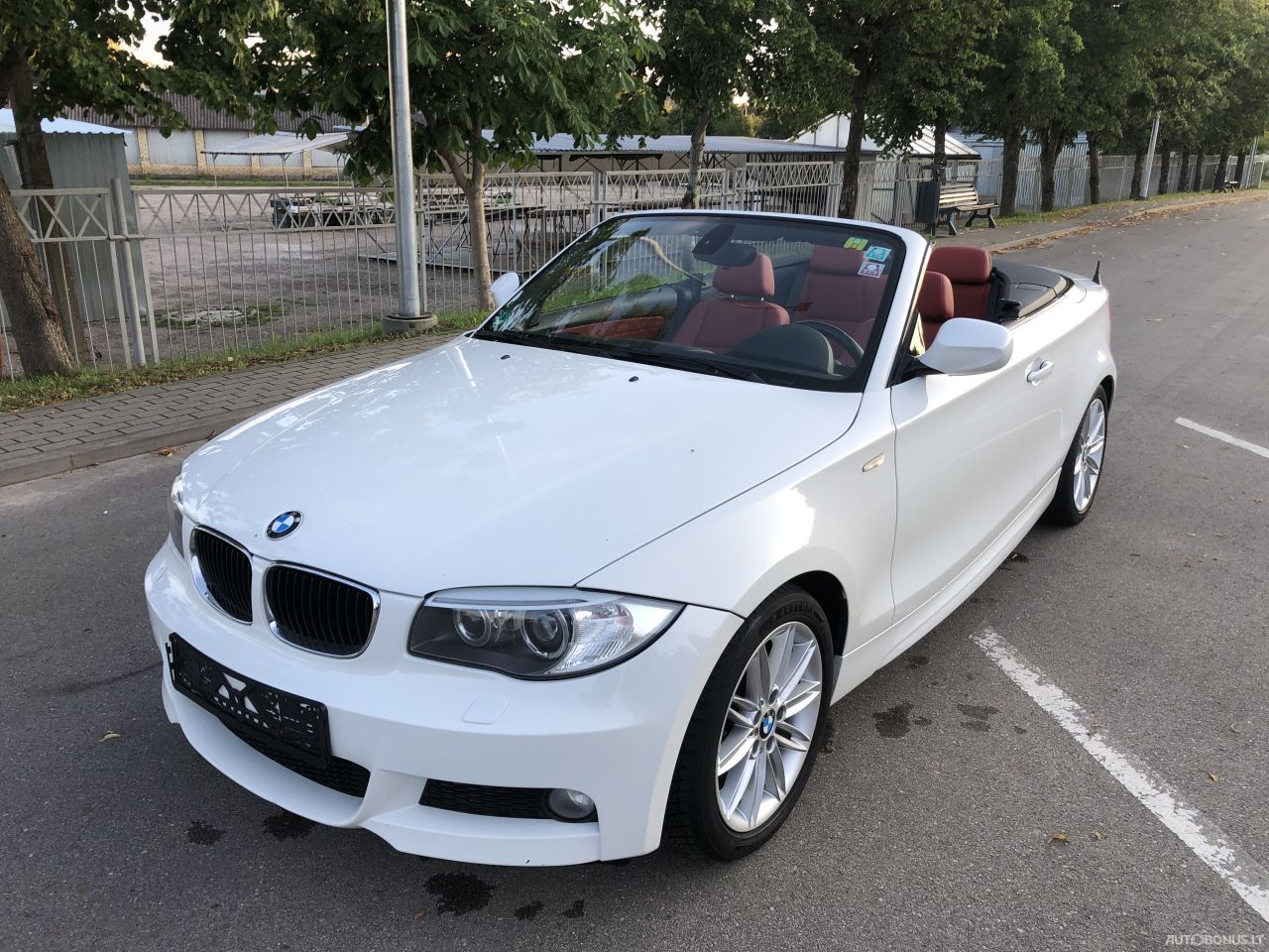 BMW 120 | 2