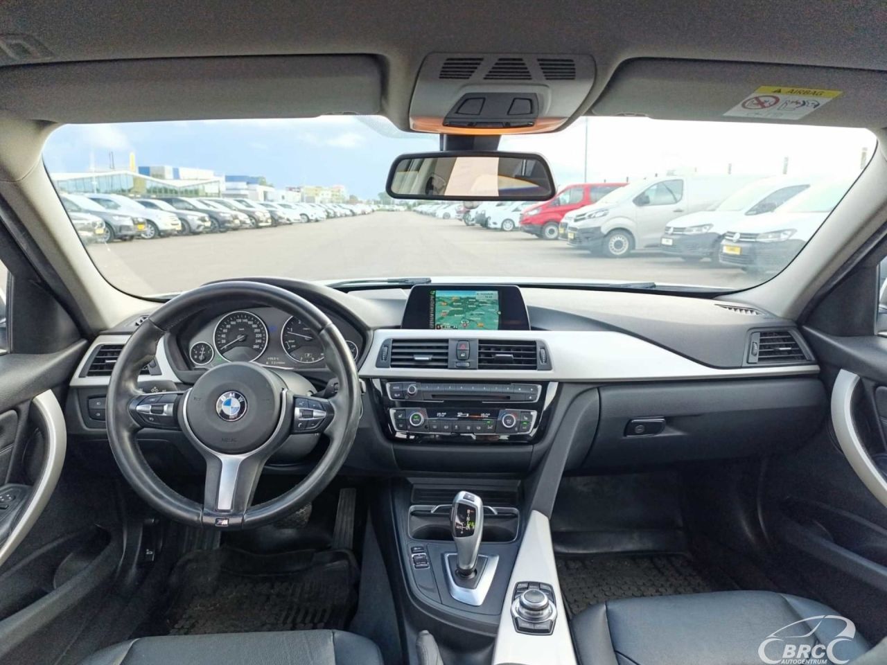 BMW 320 | 8