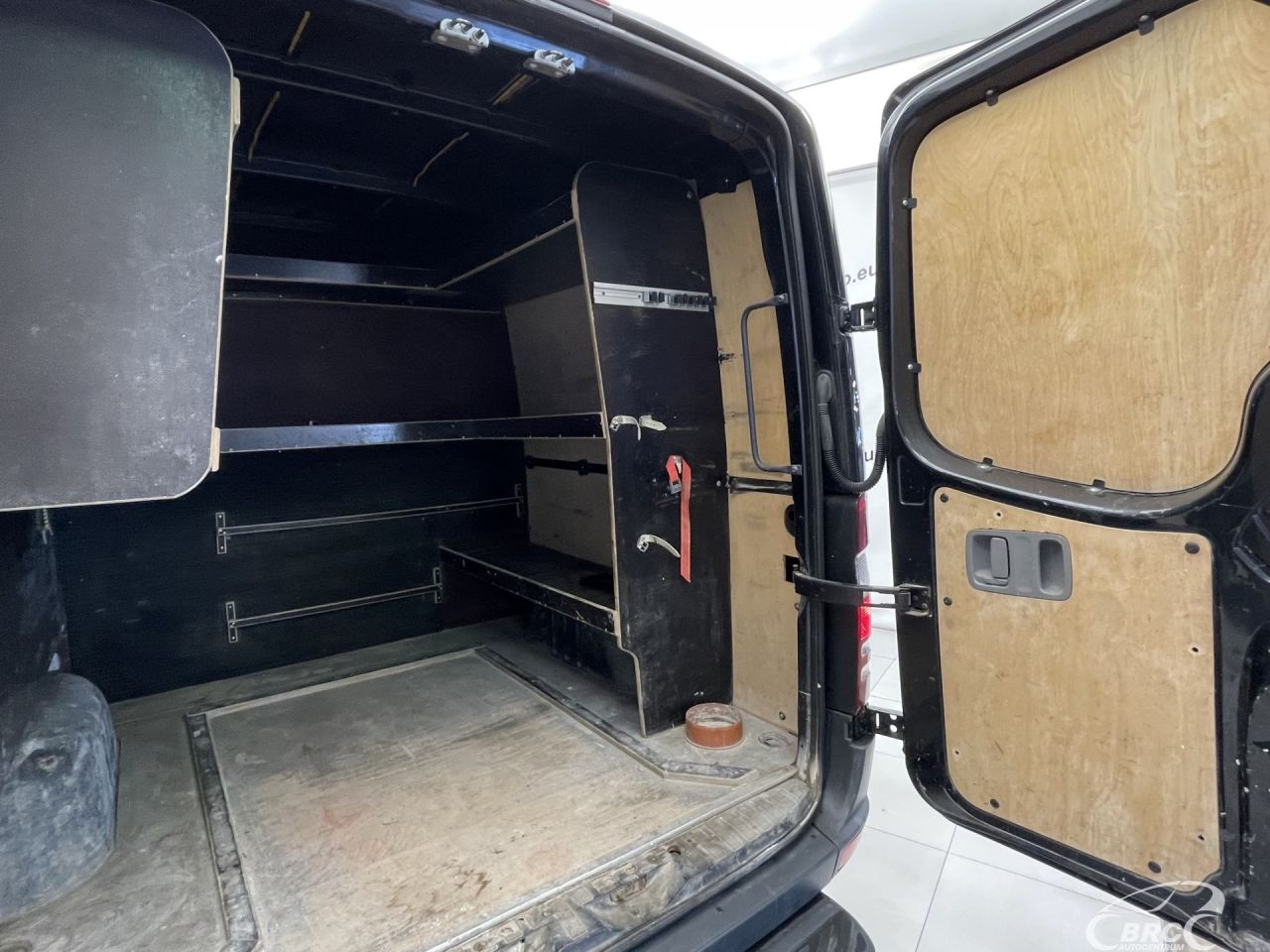 Mercedes-Benz Sprinter | 16