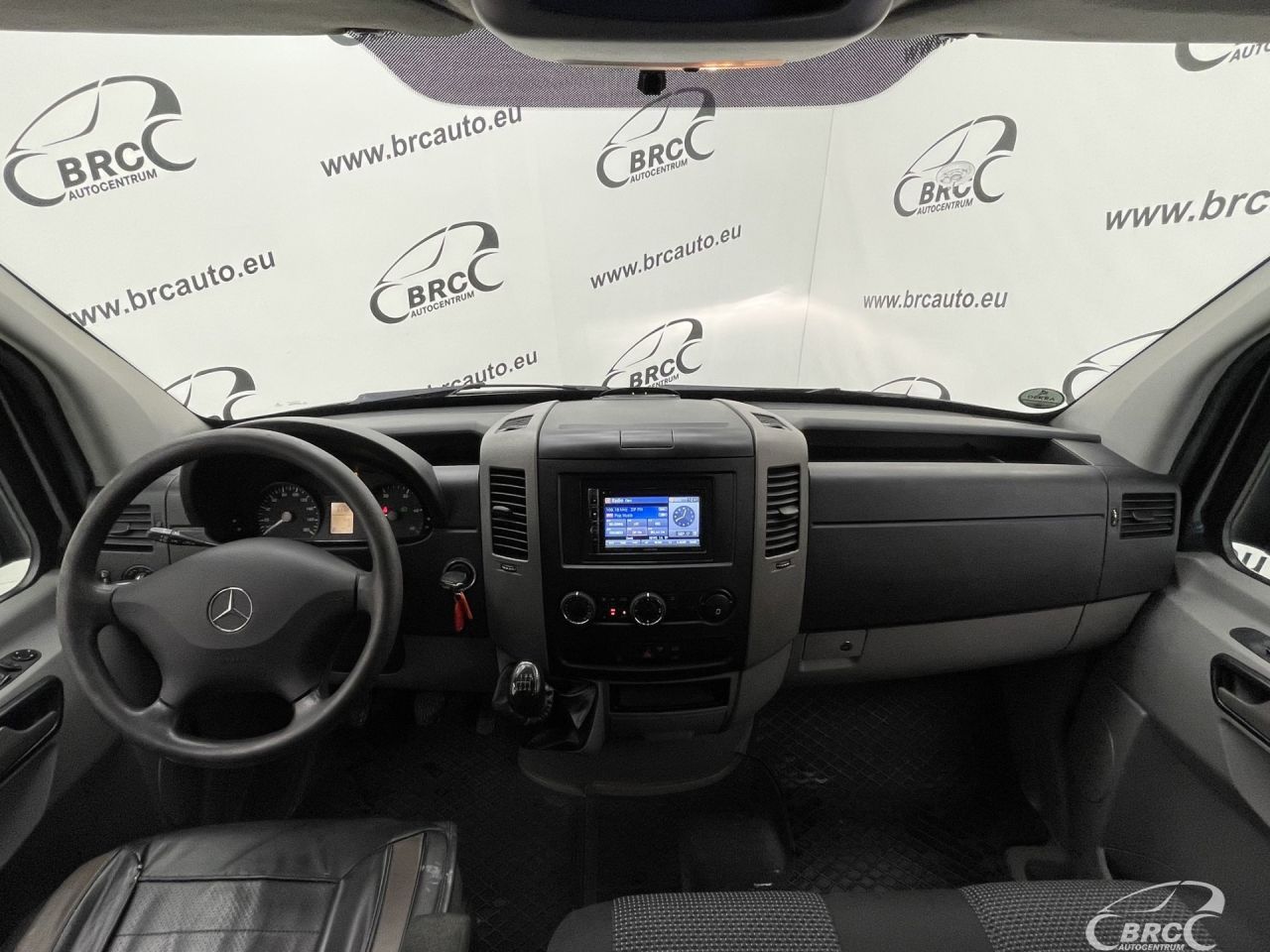 Mercedes-Benz Sprinter | 2