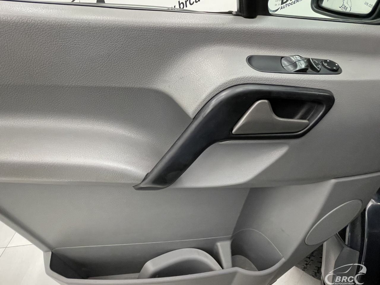 Mercedes-Benz Sprinter | 20