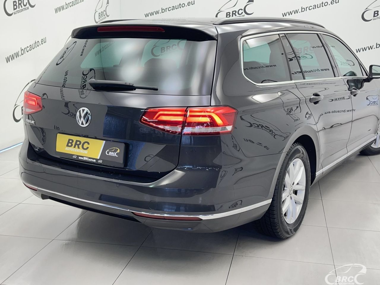 Volkswagen Passat | 40