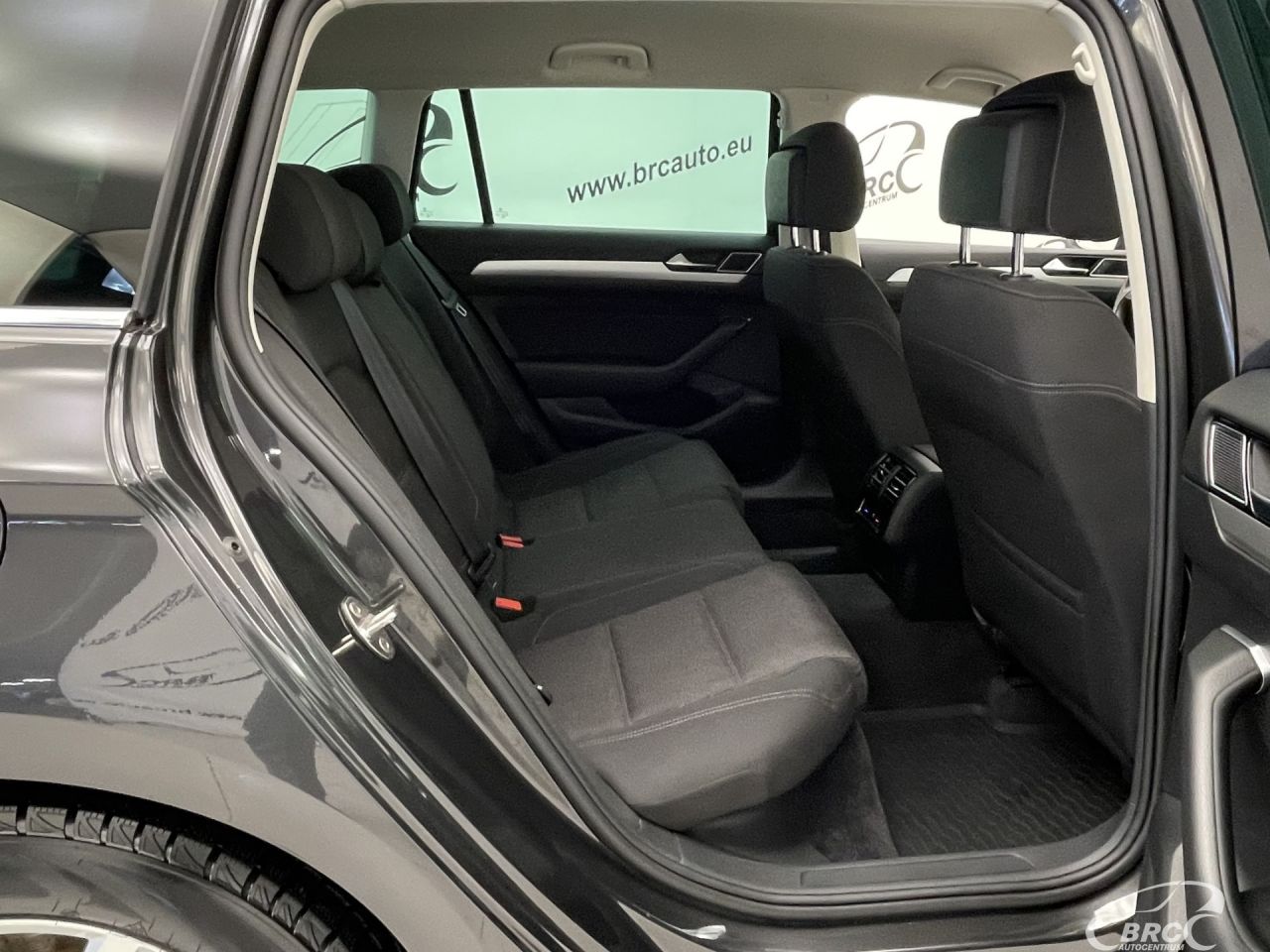 Volkswagen Passat | 8