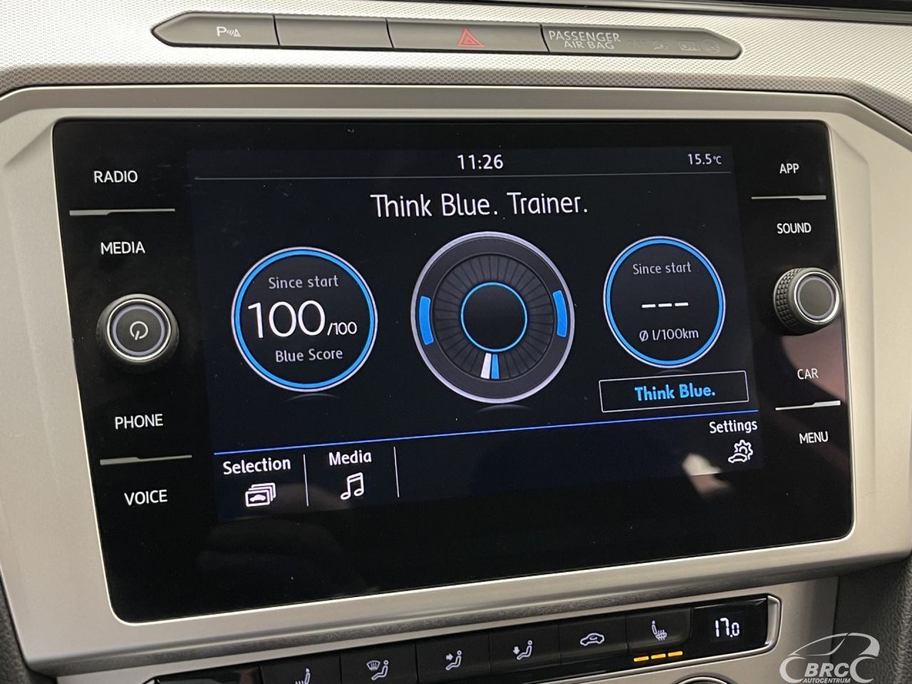 Volkswagen Passat | 34