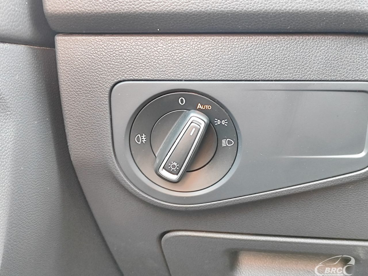 Volkswagen Tiguan | 22