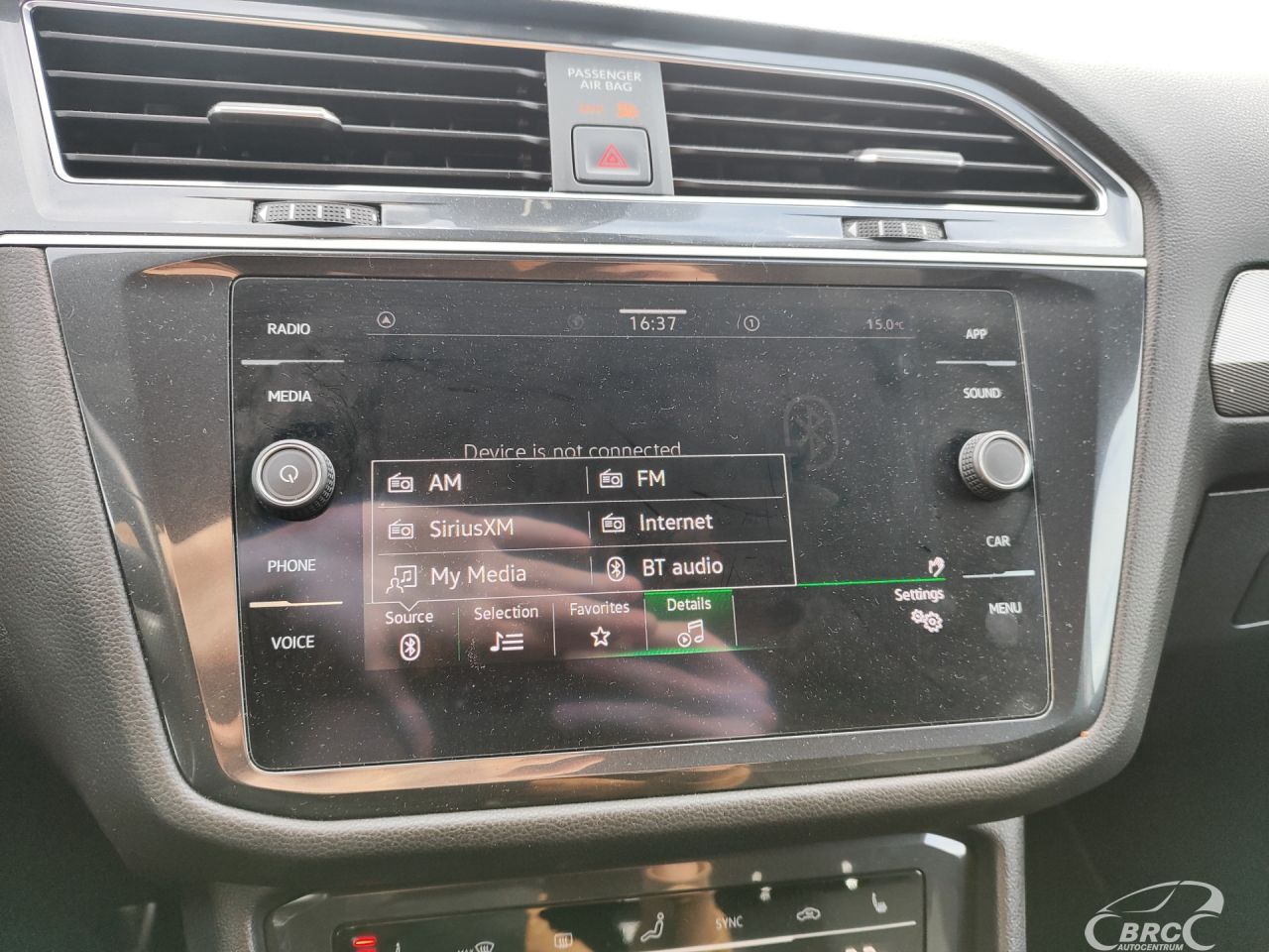 Volkswagen Tiguan | 32