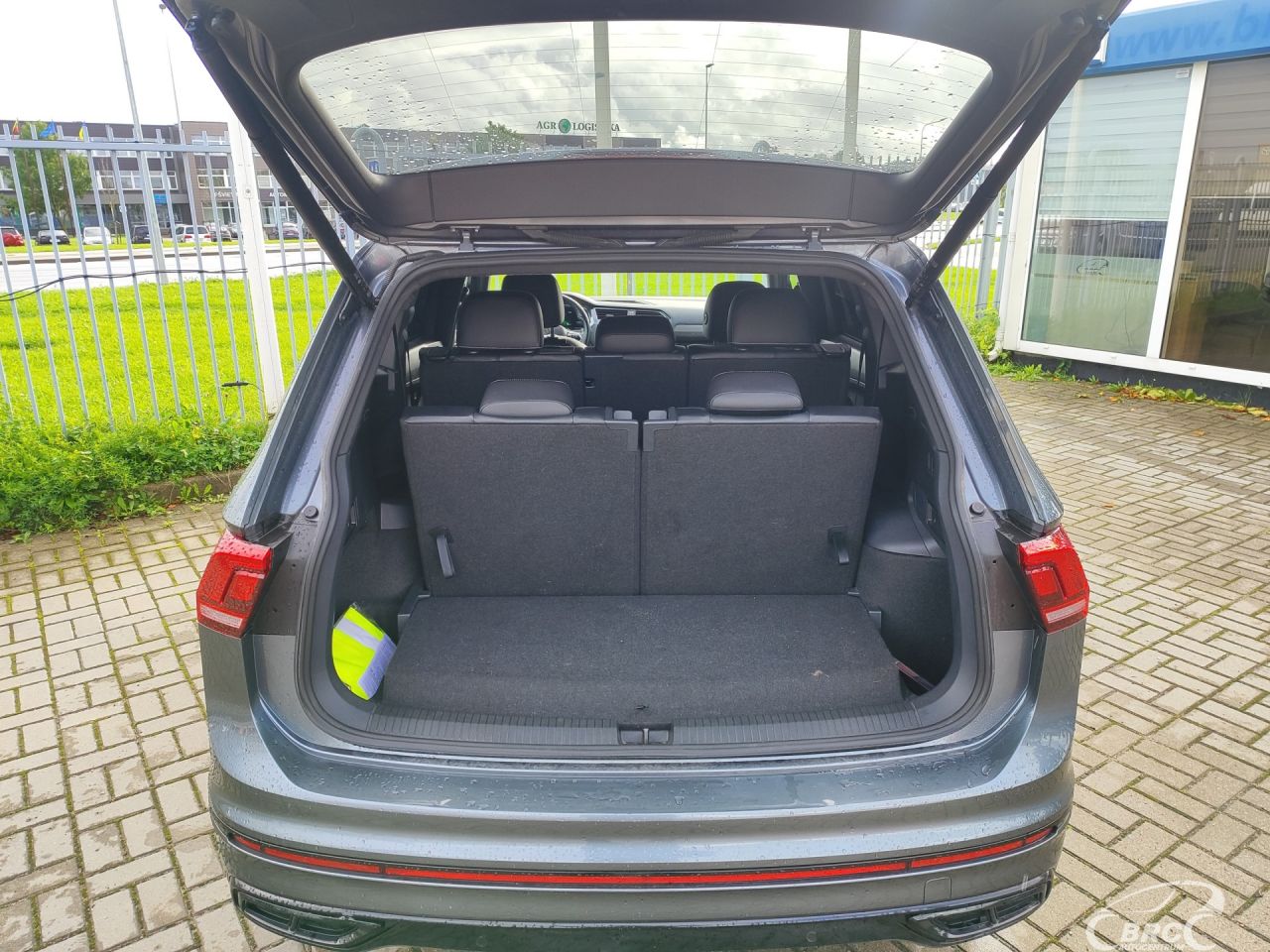 Volkswagen Tiguan | 10