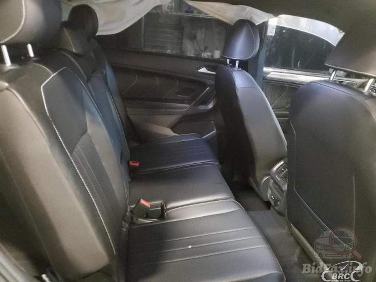 Volkswagen Tiguan | 40