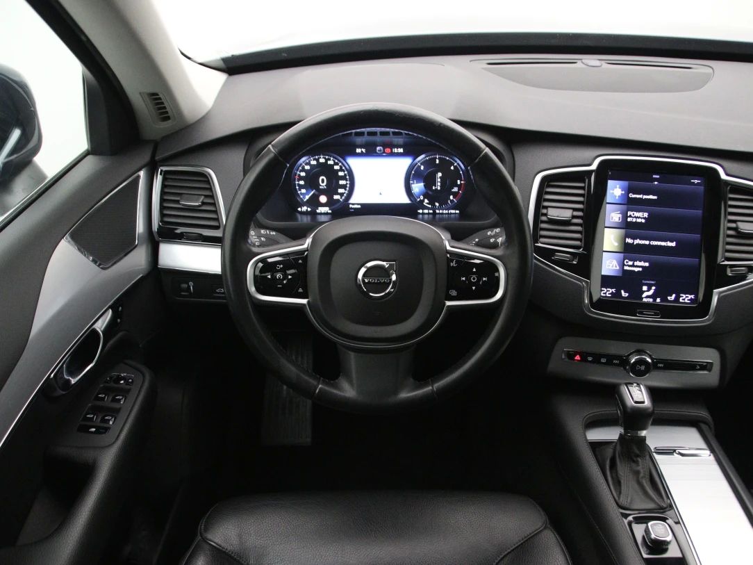 Volvo XC90 | 17