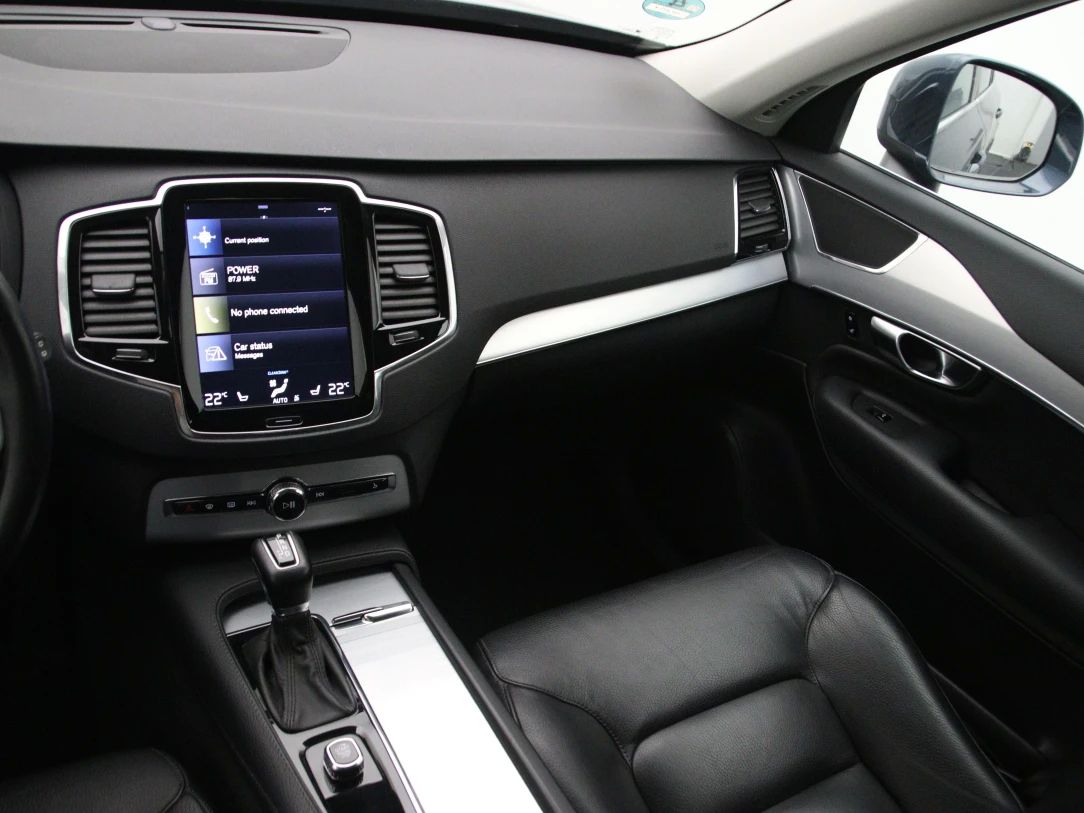 Volvo XC90 | 21