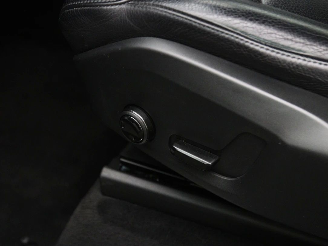Volvo XC90 | 34