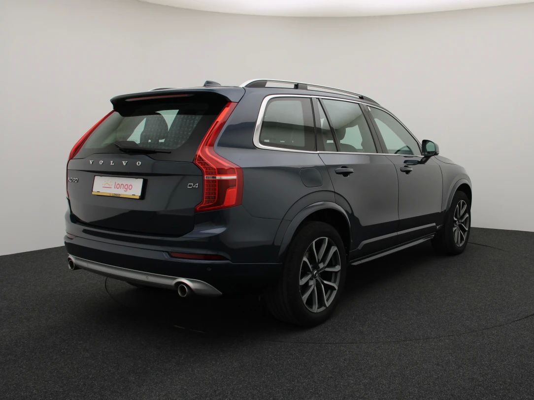 Volvo XC90 | 7