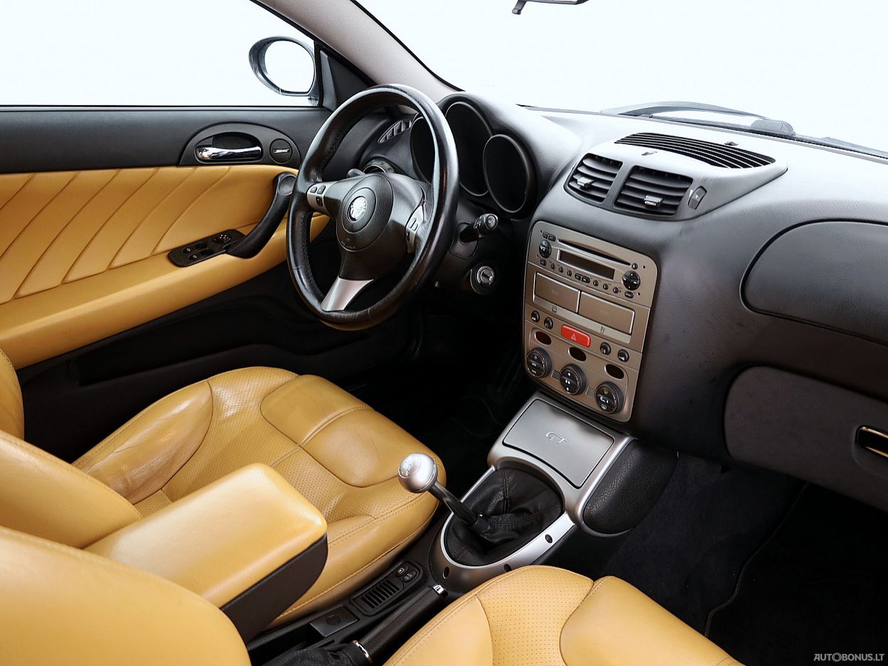Alfa Romeo GT | 4