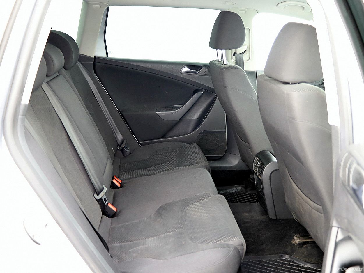 Volkswagen Passat | 6
