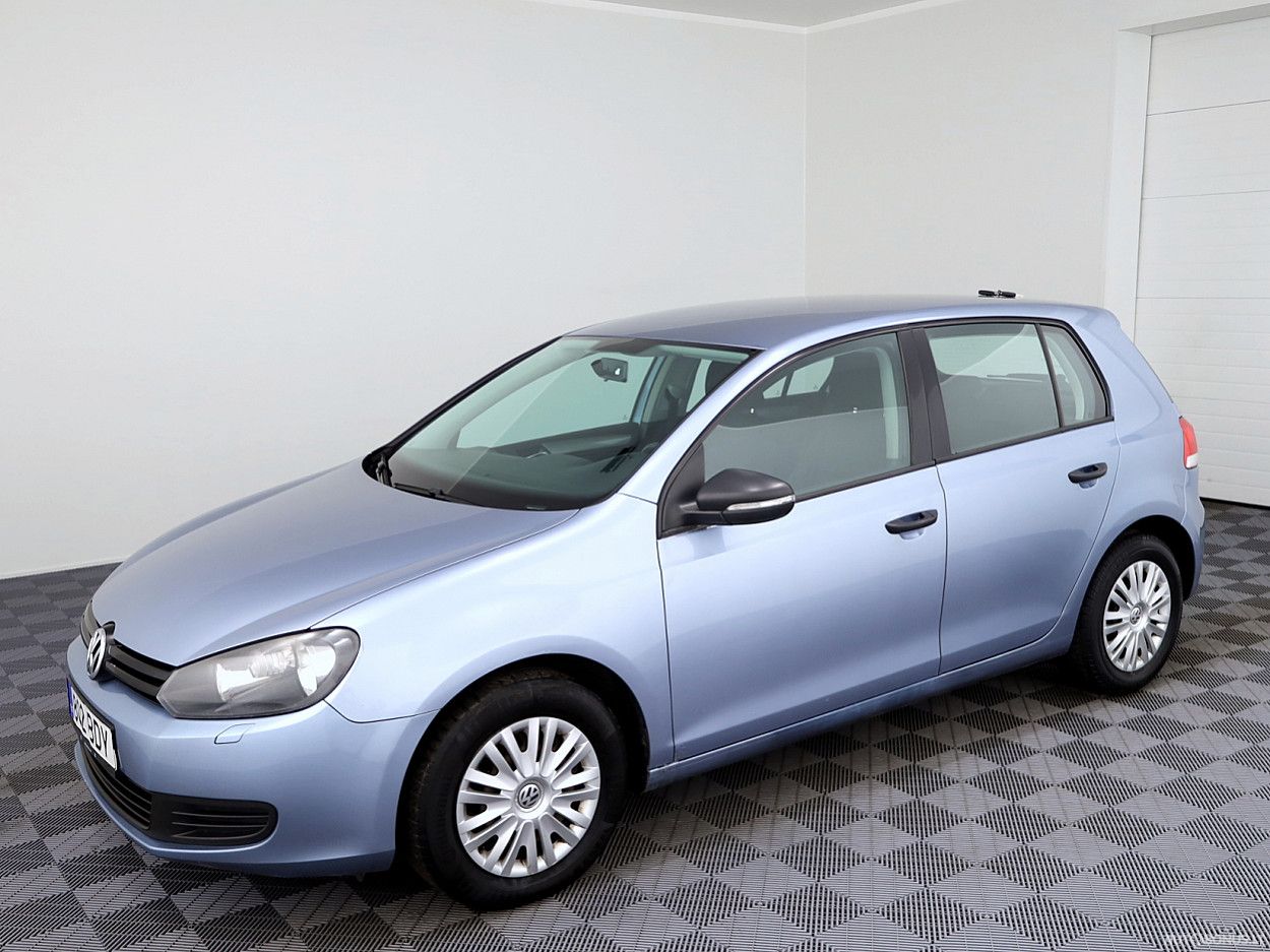 Volkswagen Golf | 1