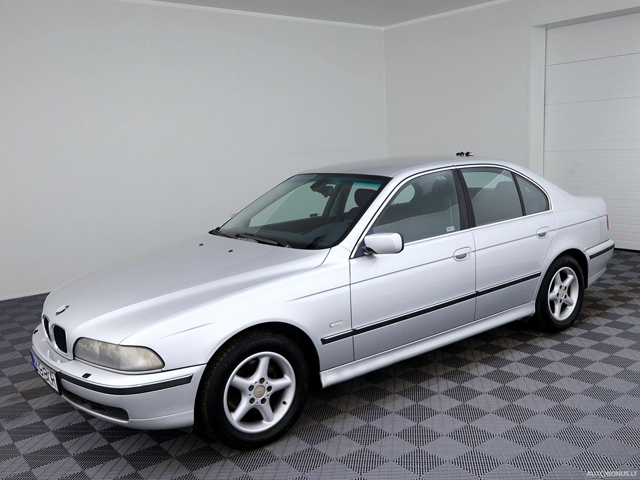 BMW 520 | 1