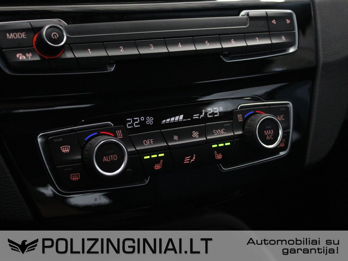 BMW X1 | 10