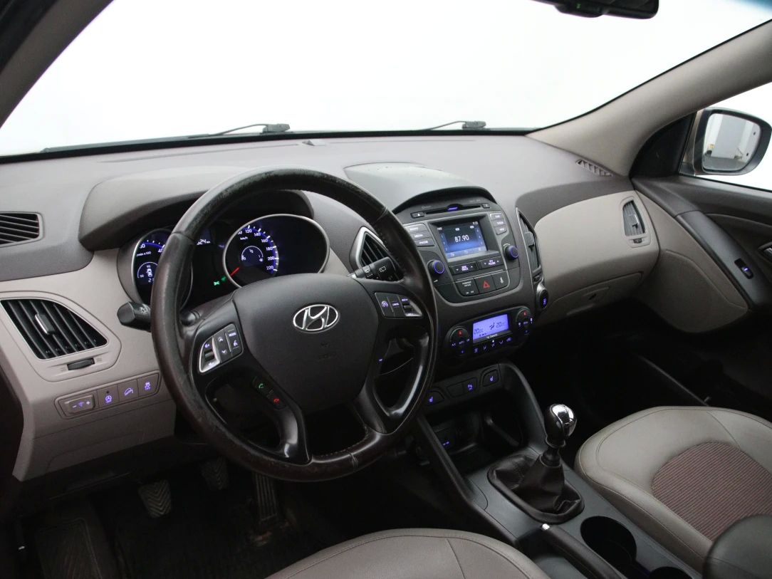 Hyundai ix35 | 15