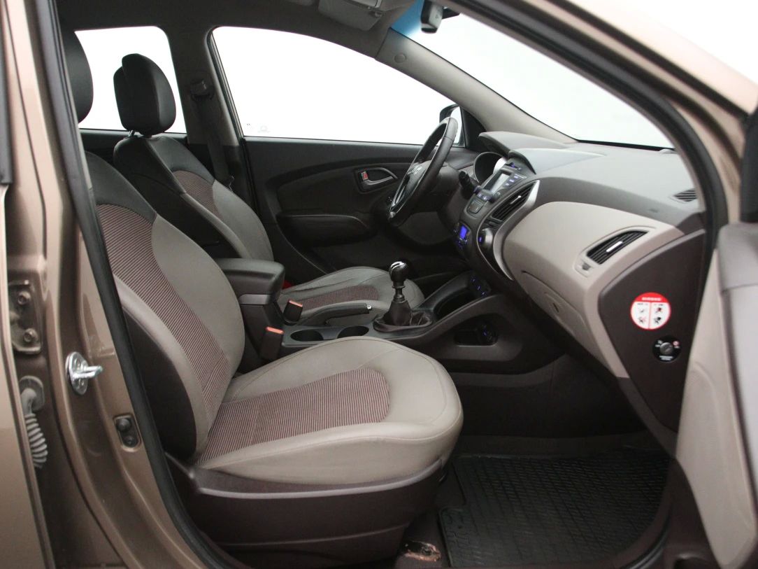 Hyundai ix35 | 13