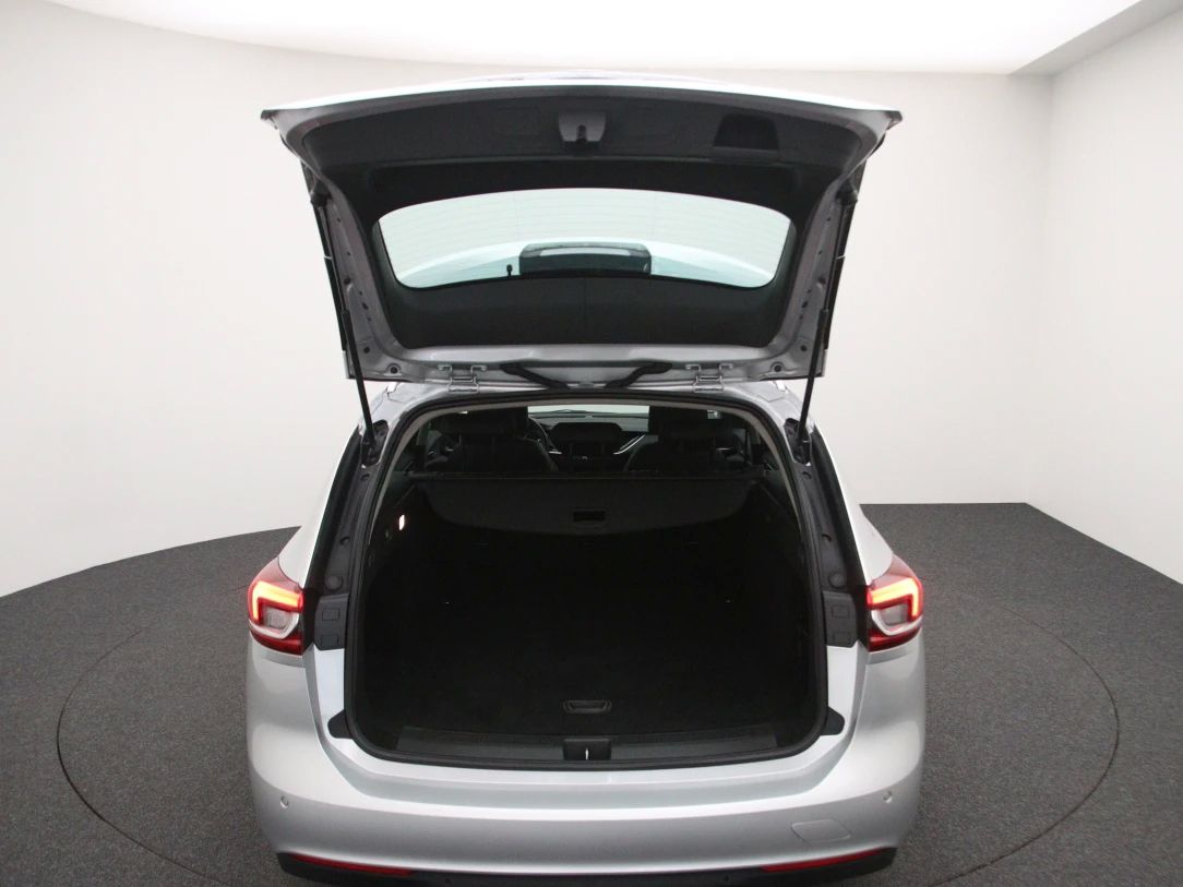 Opel Insignia | 33