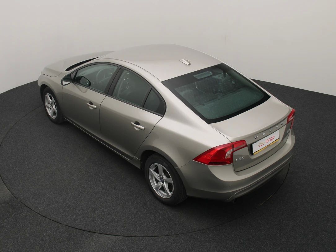 Volvo S60 | 11