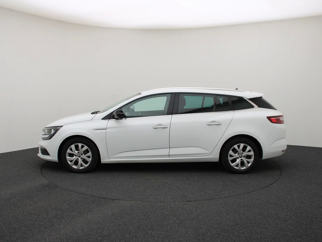 Renault Megane | 5