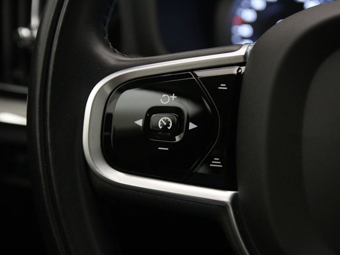 Volvo V60 | 33