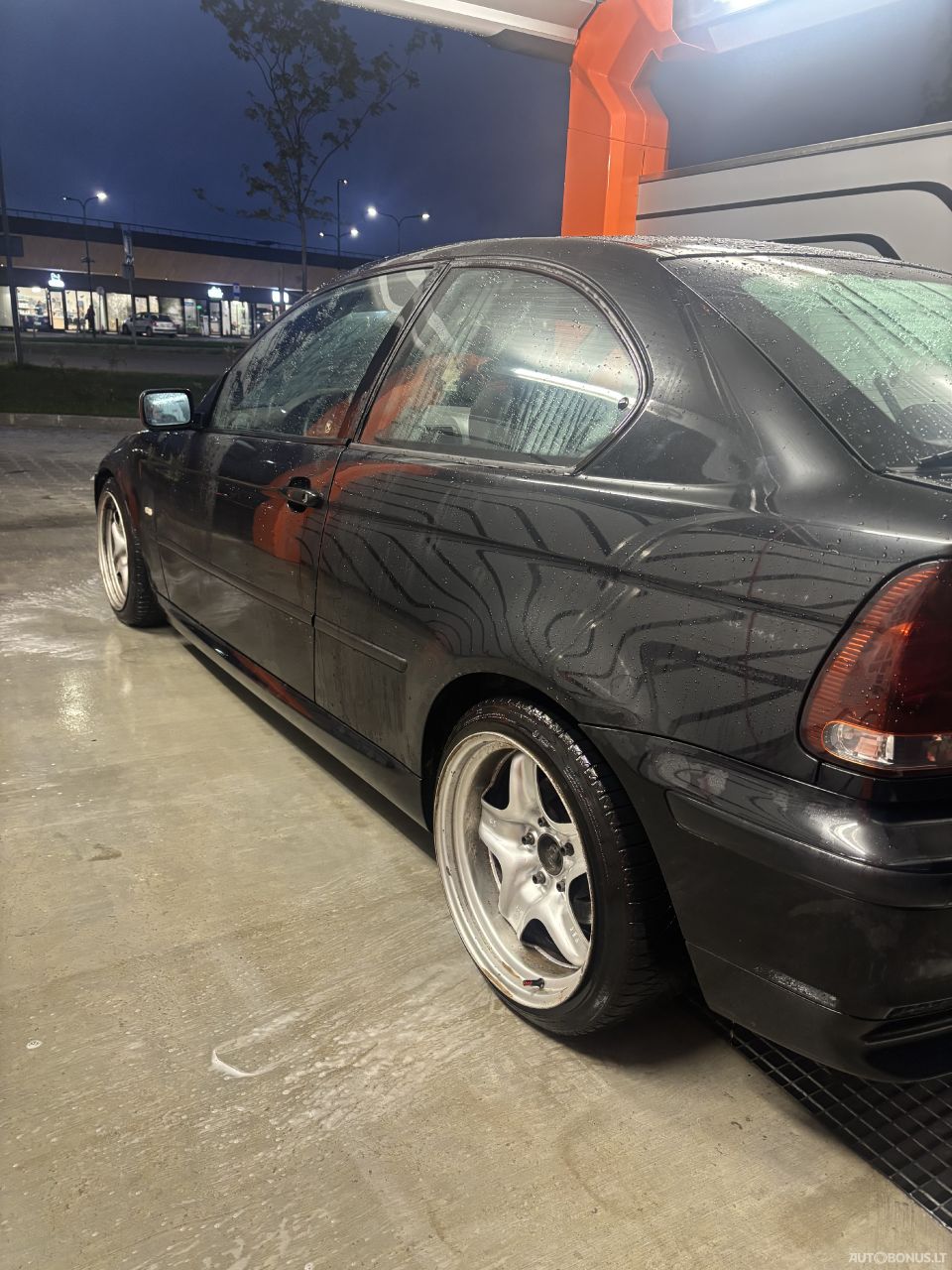 BMW | 6