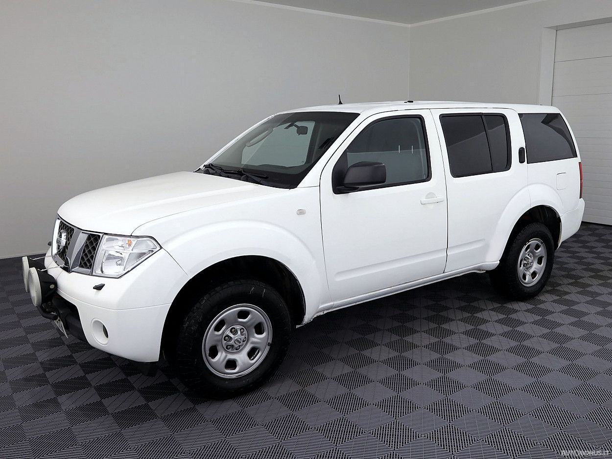 Nissan Pathfinder | 1