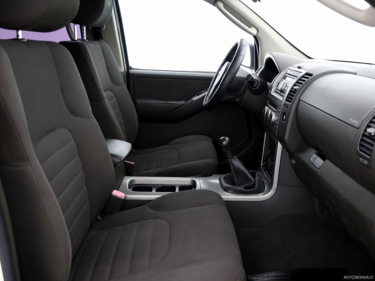 Nissan Pathfinder | 5