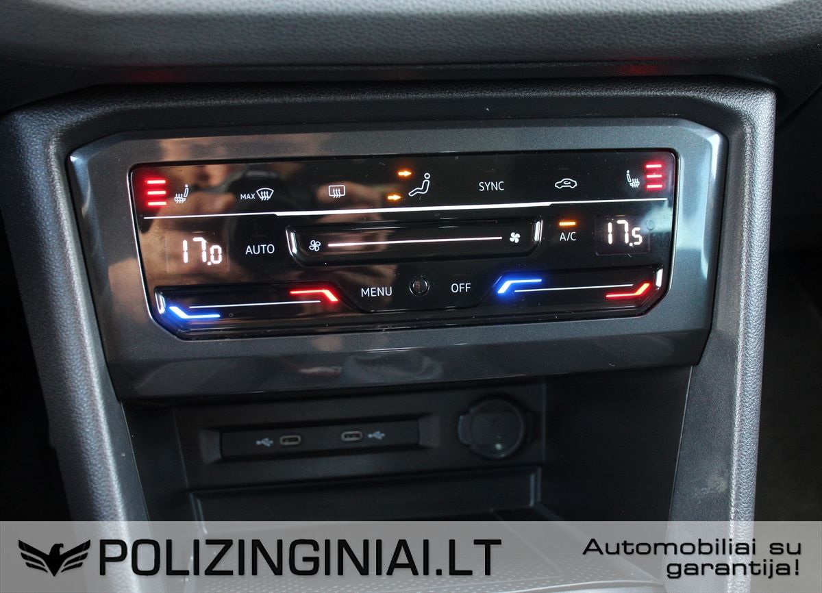 Volkswagen Tiguan | 12