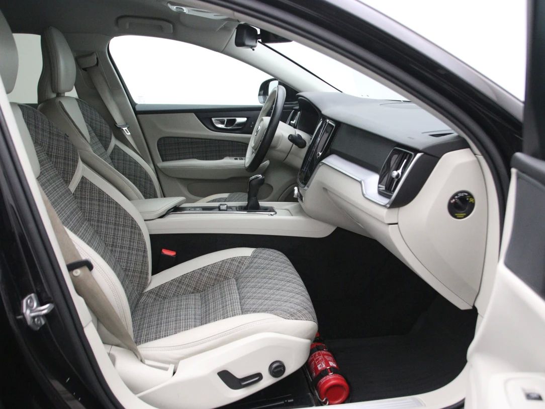 Volvo V60 | 13