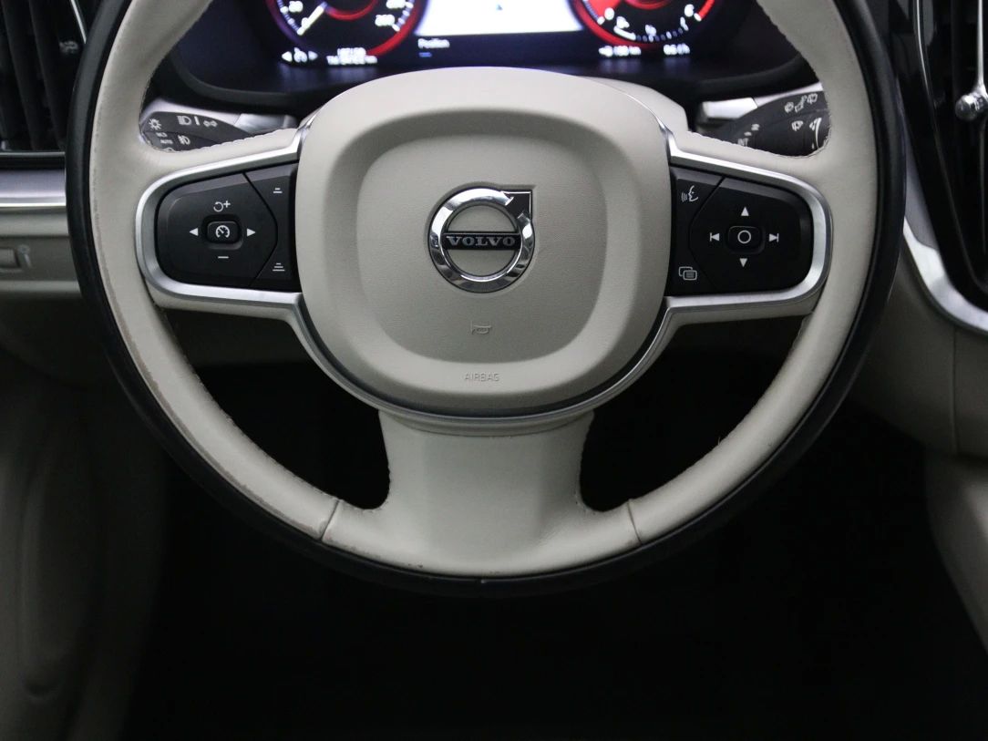 Volvo V60 | 17
