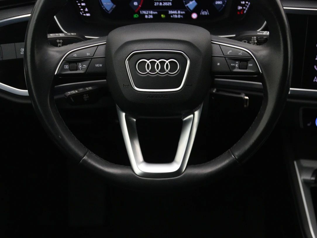 Audi Q3 | 17