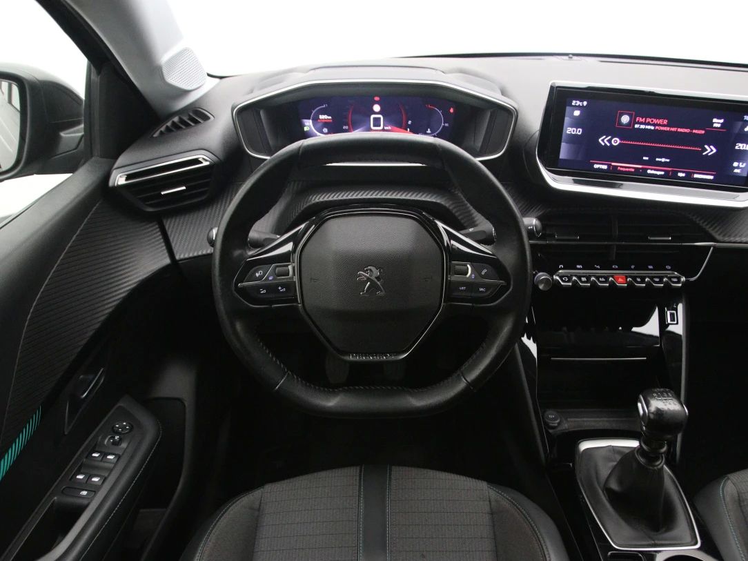 Peugeot 208 | 16