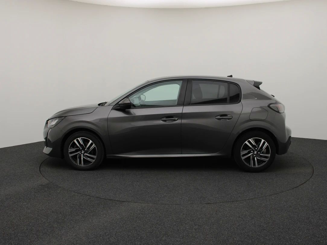 Peugeot 208 | 5