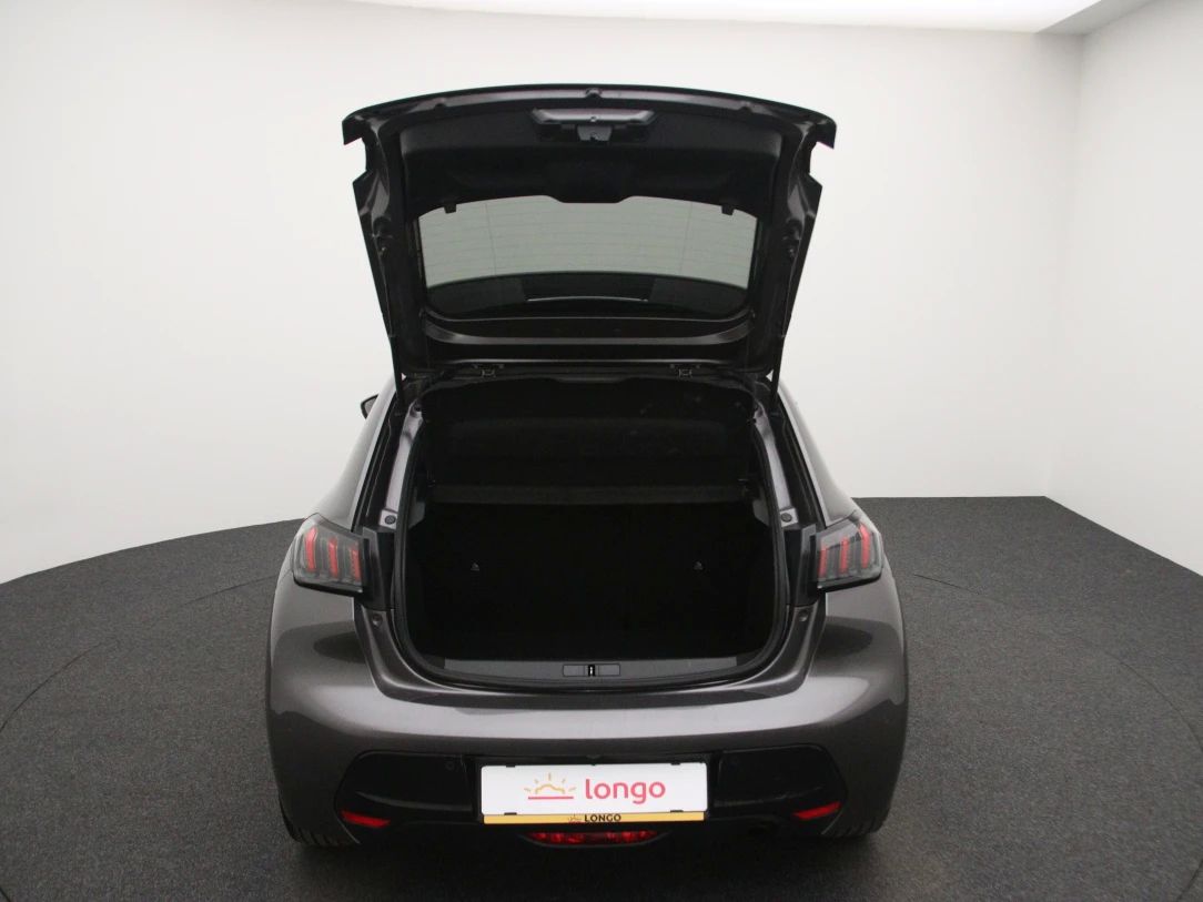 Peugeot 208 | 35
