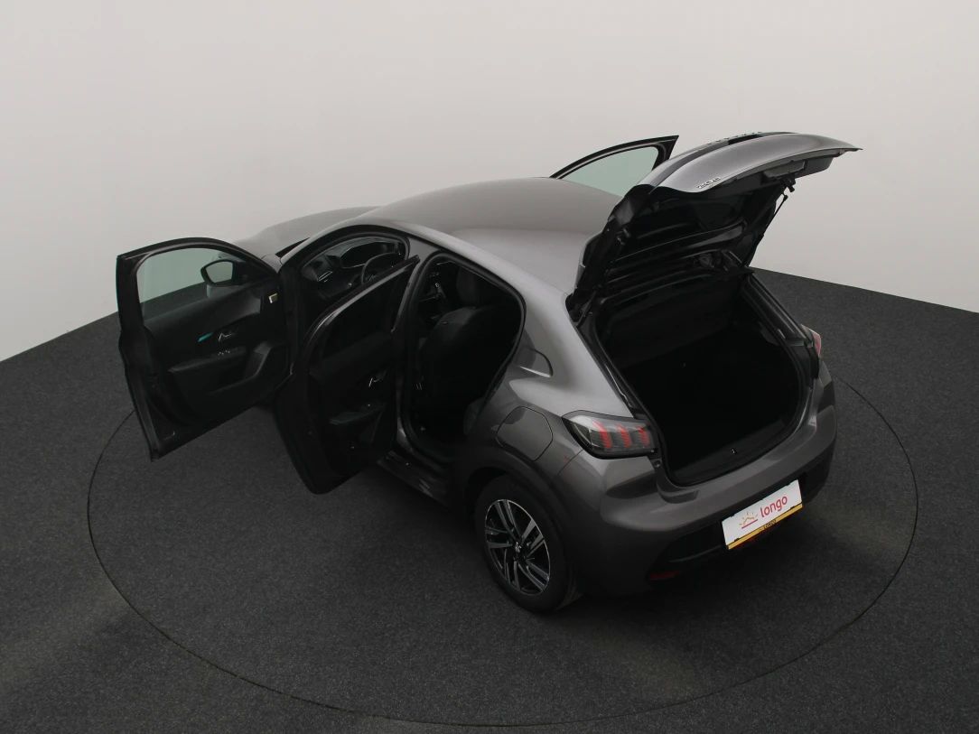 Peugeot 208 | 12